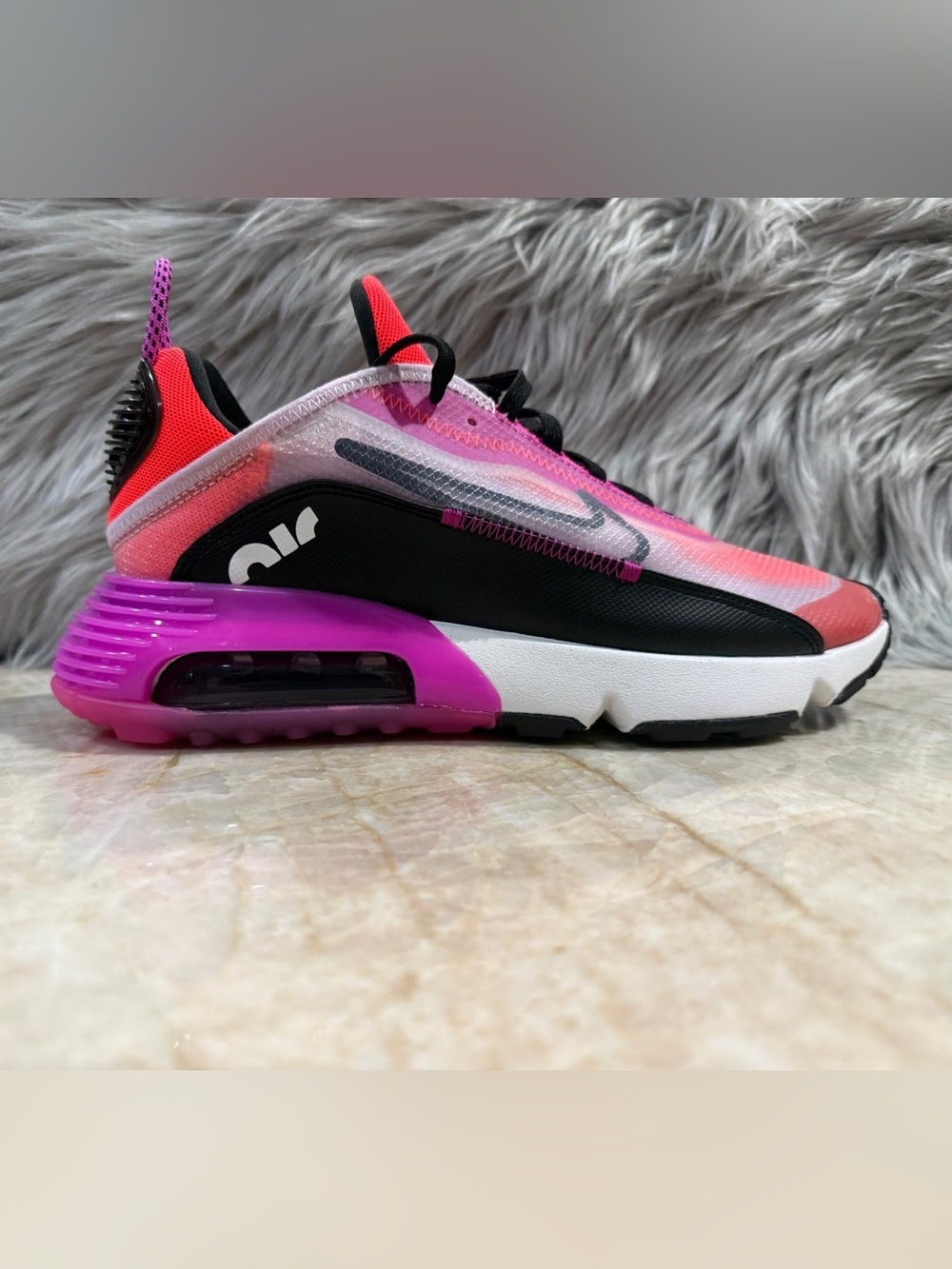 Nike Air Max 2090 'Iced Lilac'
CK2612-500 Women’s Shoes. New